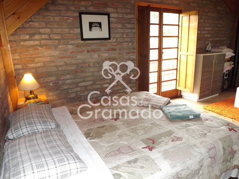 Locação de casa por temporada em Gramado e Canela casa rústi
