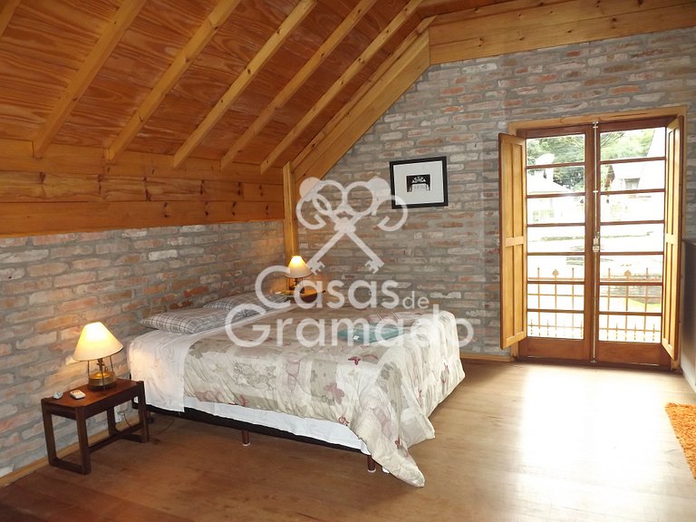 Locação de casa por temporada em Gramado e Canela casa rústi