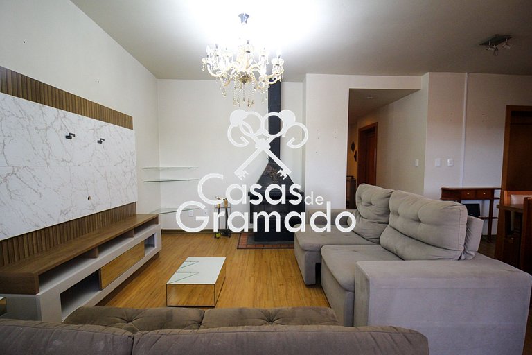 Charmosa Cobertura Duplex 4 Quartos no Centro