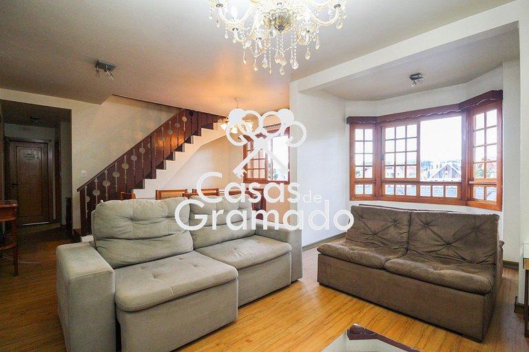 Charmosa Cobertura Duplex 4 Quartos no Centro