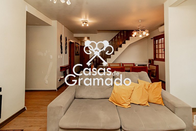 Charmosa Cobertura Duplex 4 Quartos no Centro