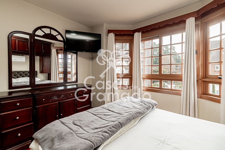 Apartamento Cobertura Dúplex à venda, 4 dormitórios, 2 Suíte