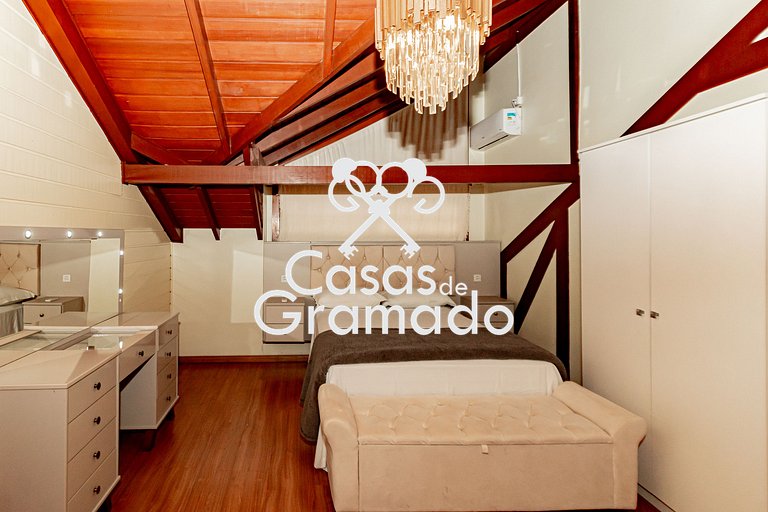 Charmosa Cobertura Duplex 4 Quartos no Centro