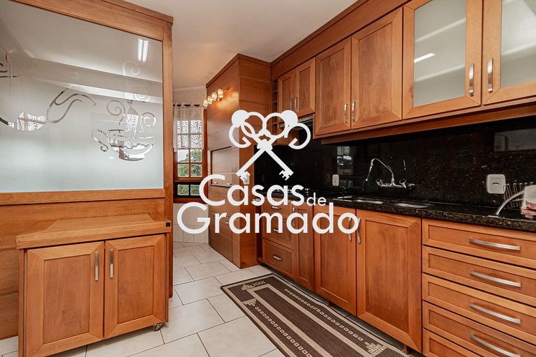Charmosa Cobertura Duplex 4 Quartos no Centro