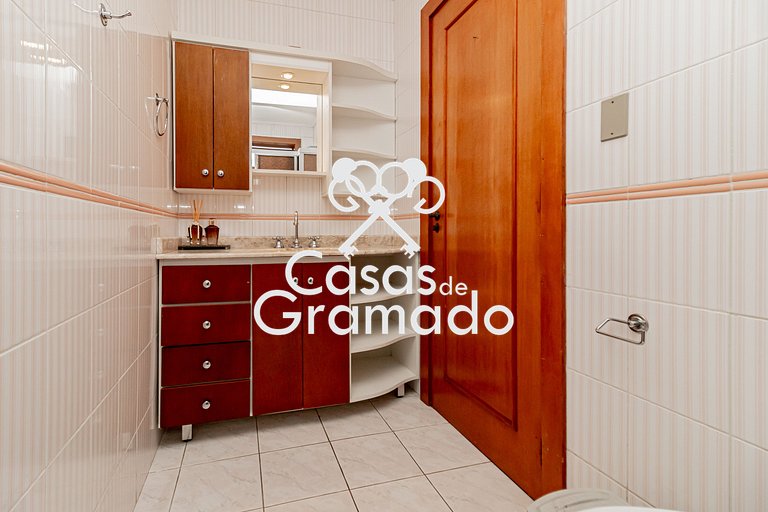 Charmosa Cobertura Duplex 4 Quartos no Centro