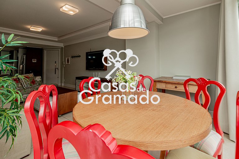 Perfeito 2 Suítes no Centro de Tudo Para 6