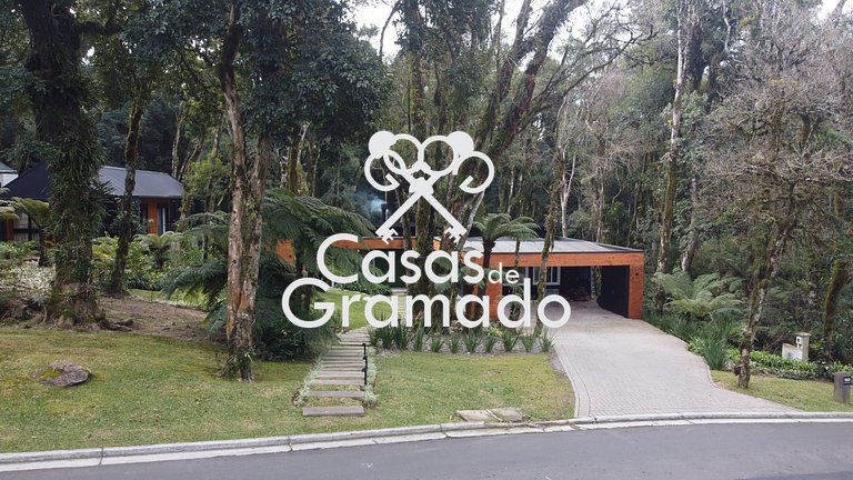Exuberante Casa em condomínio à venda - 04 suítes, 04 vagas