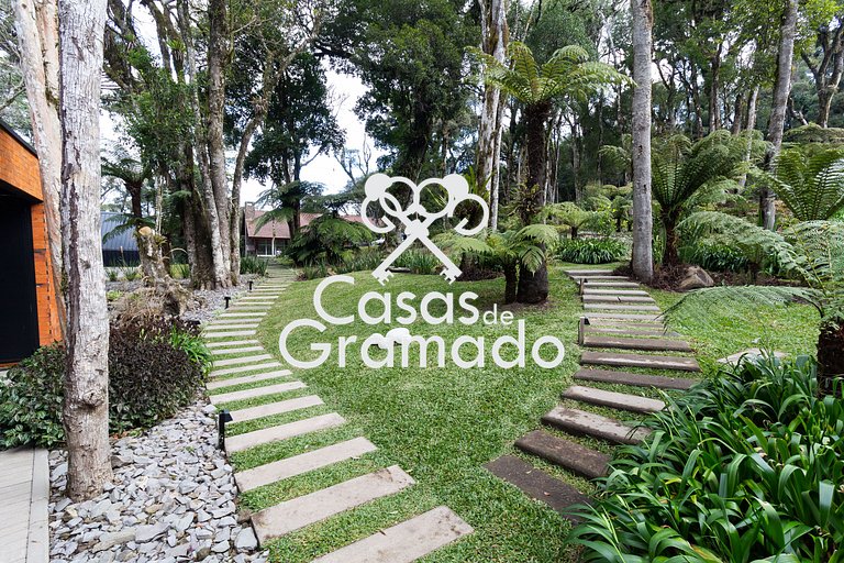 Exuberante Casa em condomínio à venda - 04 suítes, 04 vagas
