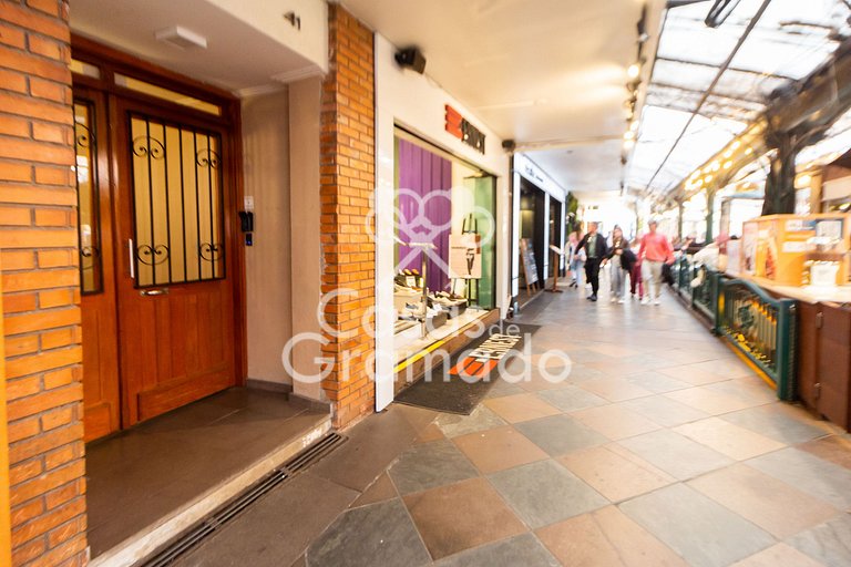 Apartamento Garden na Rua Coberta de Gramado à venda, 3 dorm