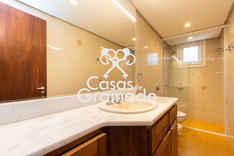 Luxuoso apartamento à venda, 2 dormitórios,1 Suíte, 01 vaga,