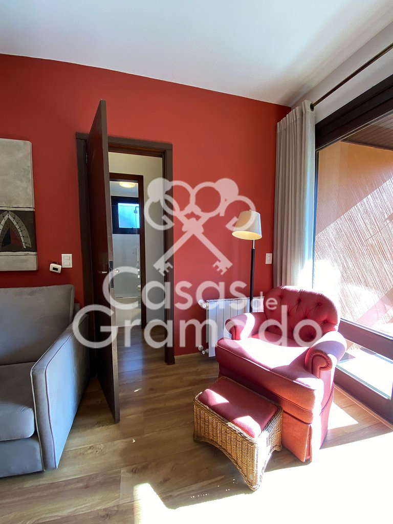 Apartamento a venda ,2 quartos ,1 suíte com hidromassagem- 1