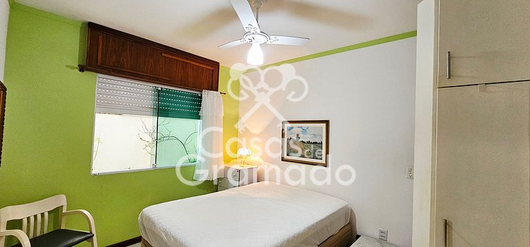 Lindo Apartamento 2 quartos, a 300m da praia