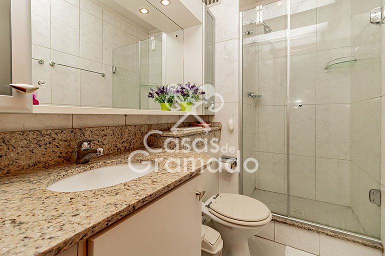 Exclusivo Apart em Condomínio Luxuoso e Central