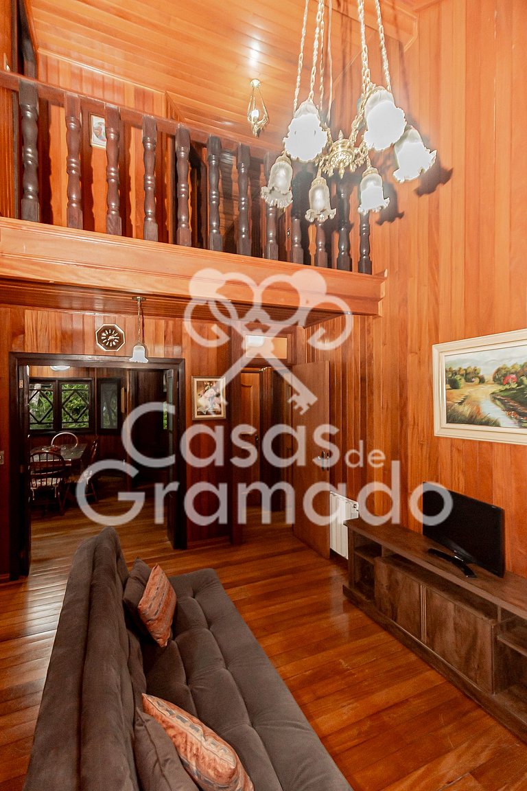 Espetacular Chalé 4 Quartos em Condomínio