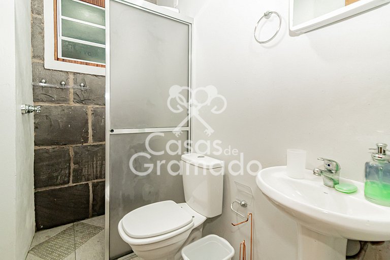 Espetacular Chalé 4 Quartos em Condomínio