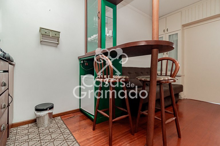 Apartamento Central com Piscina p 5 Pessoas