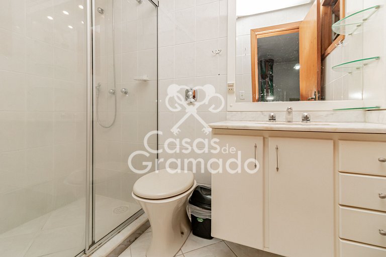 Apartamento Central com Piscina p 5 Pessoas