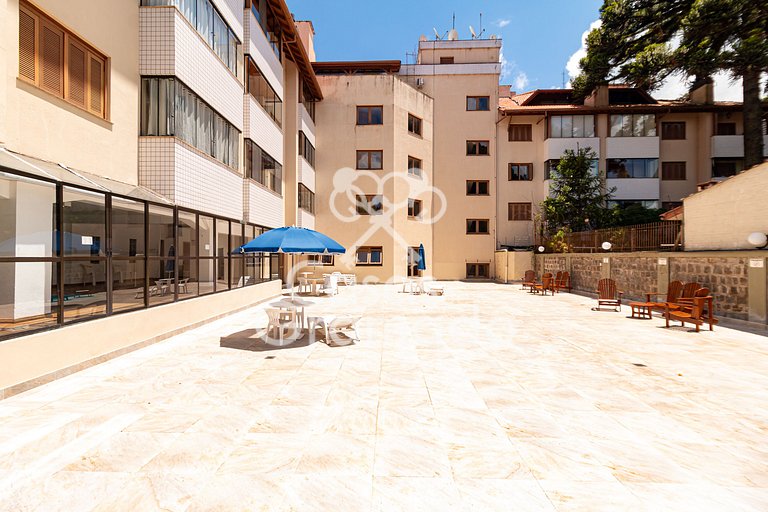 Apartamento Central com Piscina p 5 Pessoas