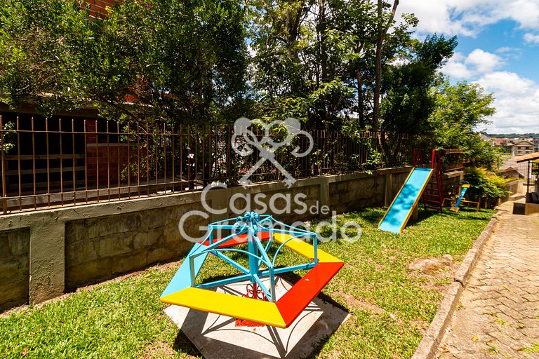 Apartamento Central com Piscina p 5 Pessoas