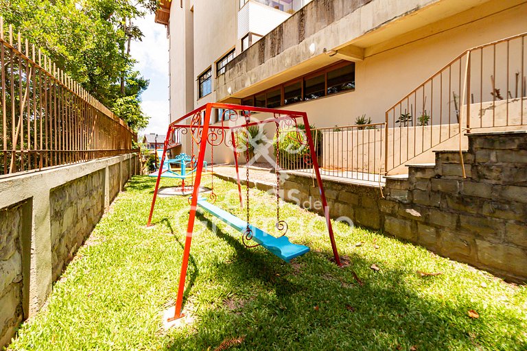 Apartamento Central com Piscina p 5 Pessoas