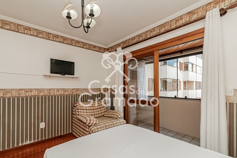 Apartamento Central com Piscina p 5 Pessoas