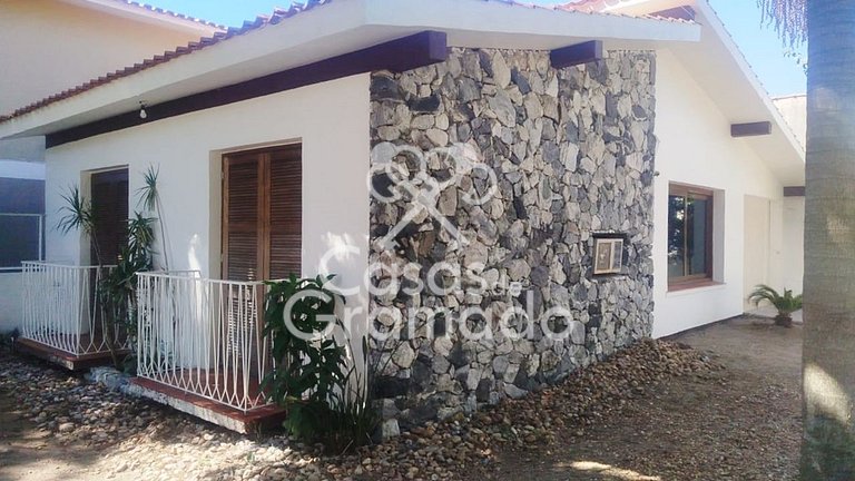 Casa 2 Quartos a 100m da Praia e 200m do Carnaval