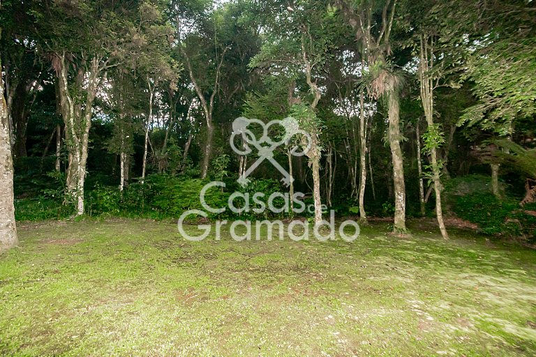 Charmoso Sobrado à venda em condomínio, 5 dormitórios, 04 va