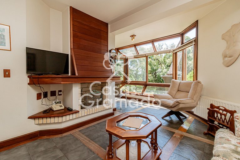 Flat Central Junto ao Wish Resort