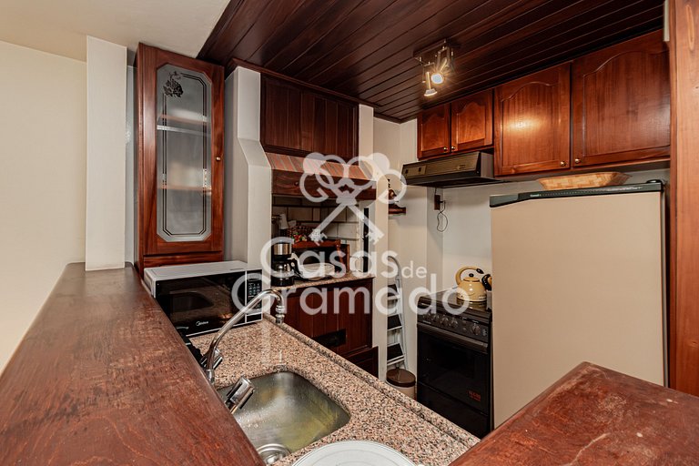 Flat Central Junto ao Wish Resort