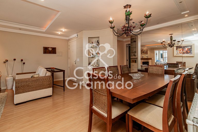 Espetacular 3 Suítes no Centro de Gramado