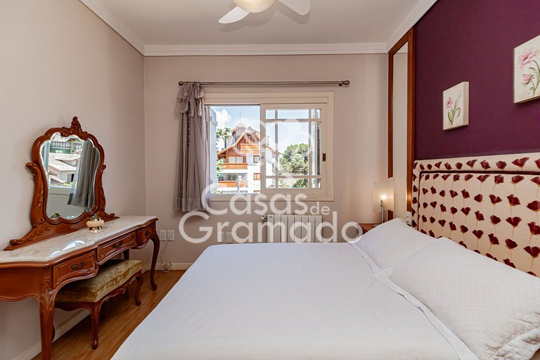 Espetacular 3 Suítes no Centro de Gramado