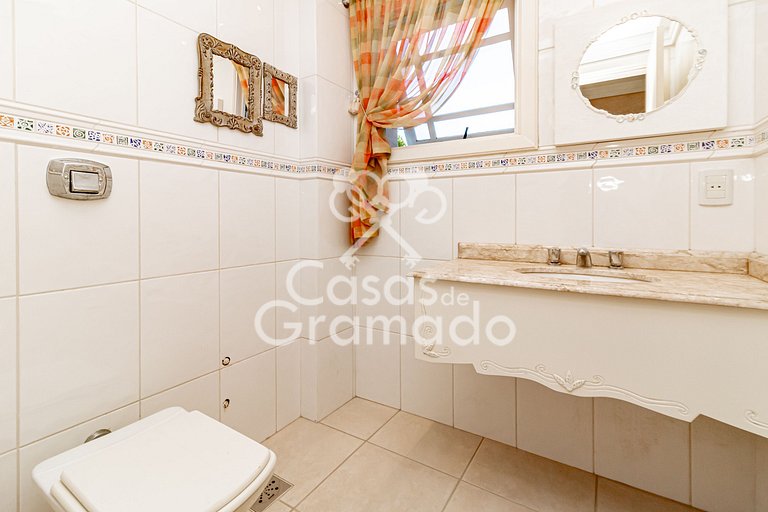 Espetacular 3 Suítes no Centro de Gramado