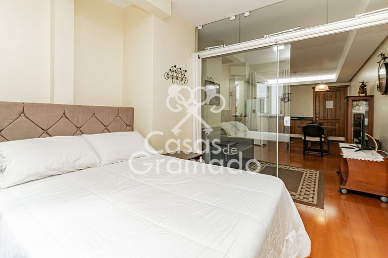 Estúdio em Condomínio Luxuoso e Central