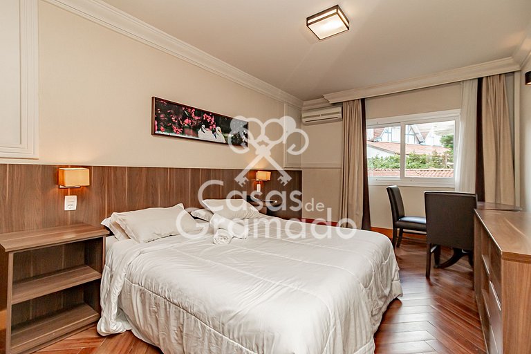 Flat Serrano com Total Acesso ao Wish Resort