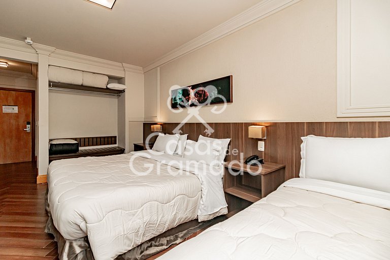 Flat Serrano com Total Acesso ao Wish Resort