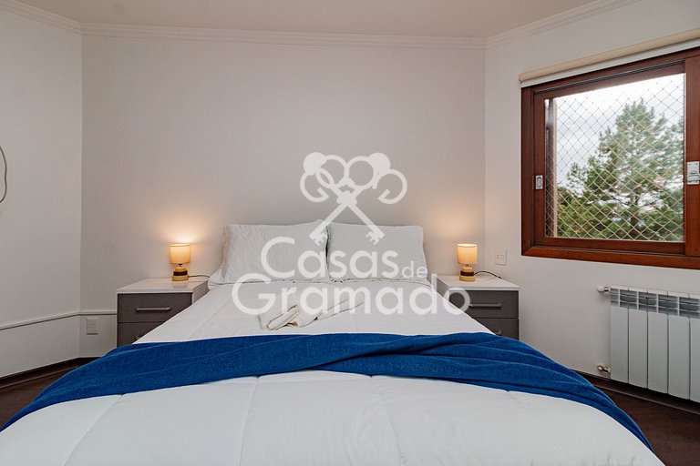 Apartamento 02 suítes, Vista Panorâmica para o Vale - 02 vag
