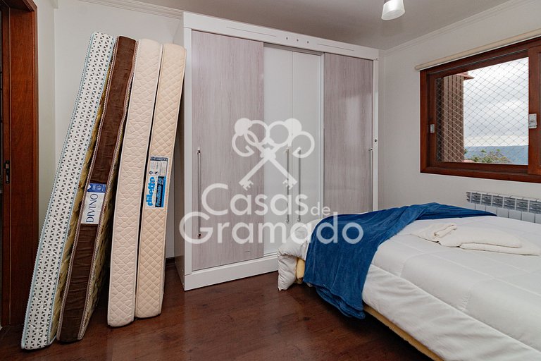 Apartamento 02 suítes, Vista Panorâmica para o Vale - 02 vag