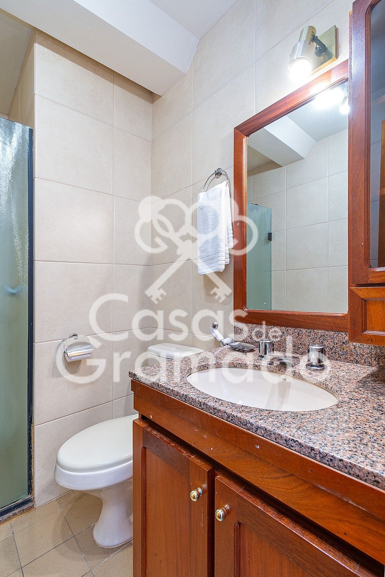 Completo 2 Suítes no Wish Resort no Centro