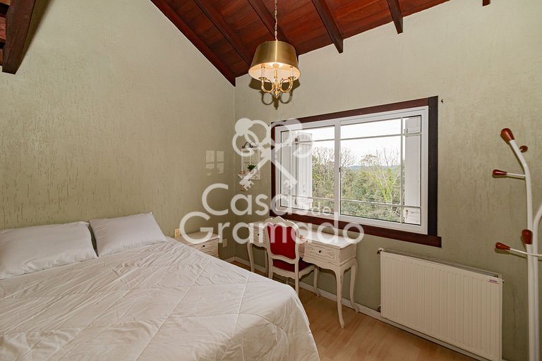Casa Charme e Conforto com 3 Quartos