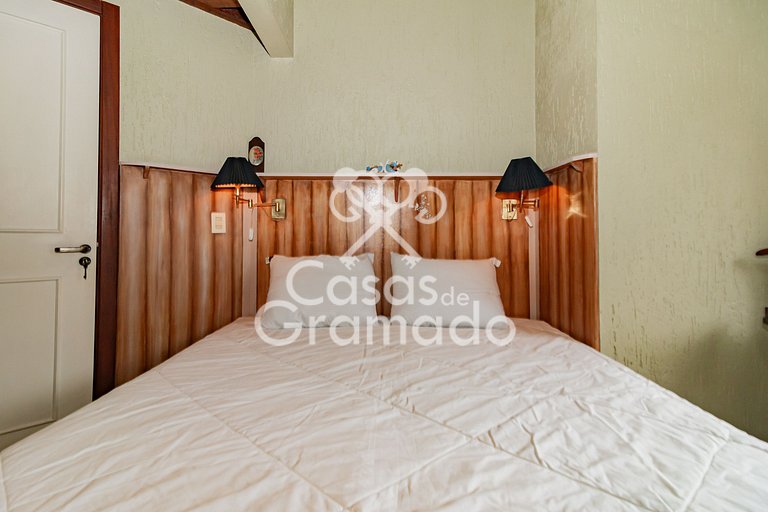Casa à venda no Residencial Edimburgo | Charme germânico em