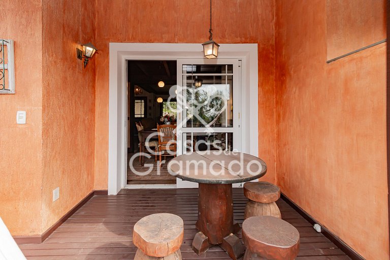 Casa Charme e Conforto com 3 Quartos