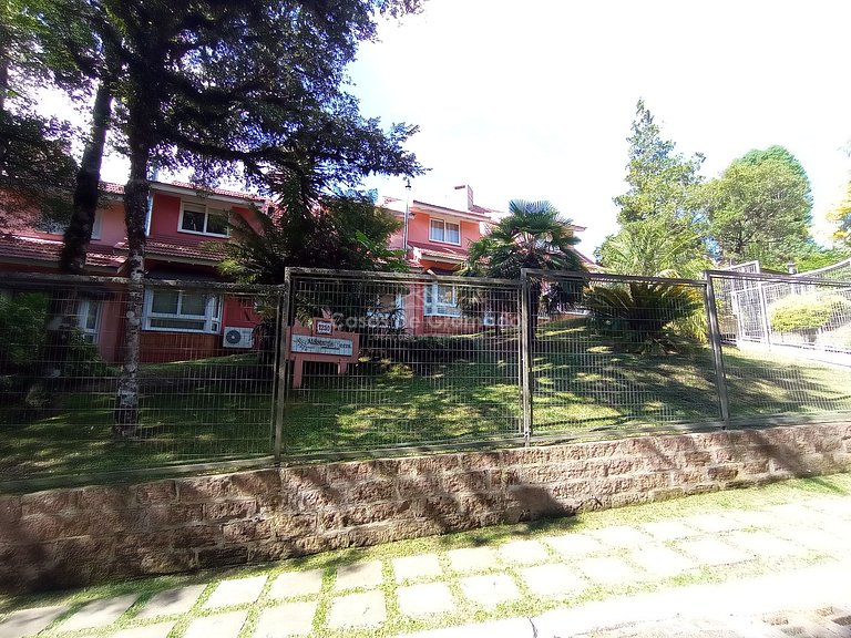 Casa 2 Suítes no Aldeia da Serra